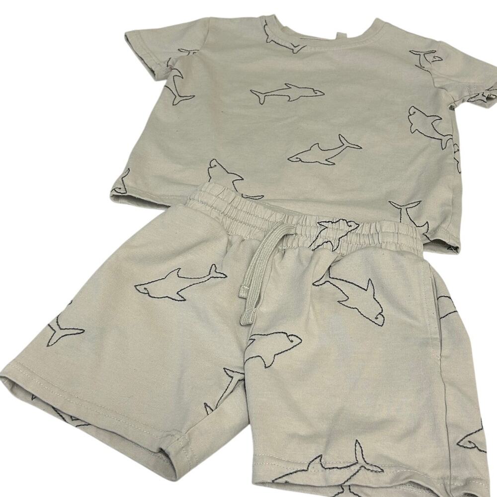 Stitch & Stone boys size 4T 2-piece lounge set shark w/outline print nwot